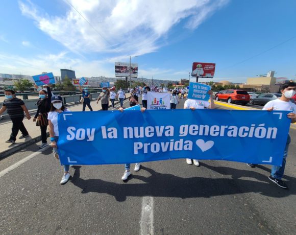 Manifestacion-ProVida-Tijuana