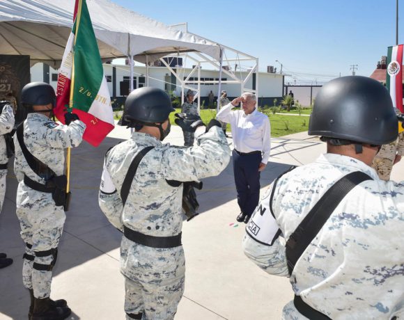 AMLO inaugura cuartel de la GN en Mexicali. Foto Presidencia