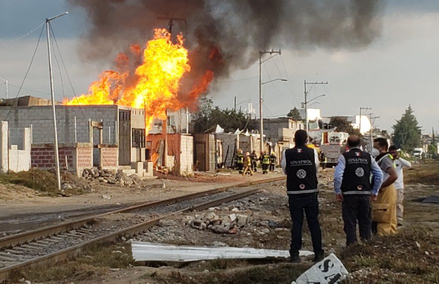 Explosión en ducto en Puebla. Foto tomada de @PCPueblaCapital