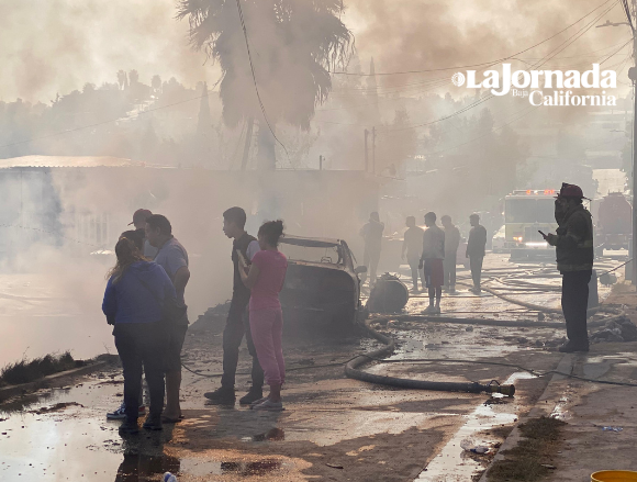 Un incendio se registró en la colonia Camino Verde, el 14 de noviembre de 2024.