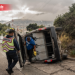 taxi-volcado-en-colonia-Los-Reyes4