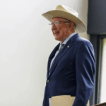 Ken Salazar y la factura de una frontera convertida en campo de batalla